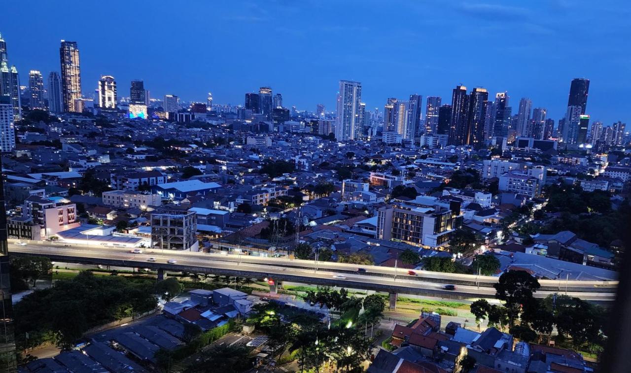 Unforgettable Nights Next To Ascott Sudirman -Min Stay 3 Nights- Jakarta Kültér fotó