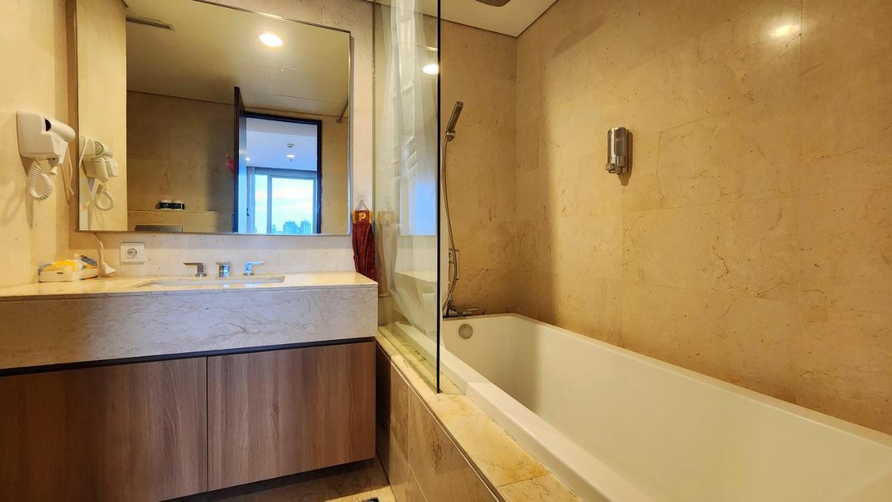 Unforgettable Nights Next To Ascott Sudirman -Min Stay 3 Nights- Jakarta Kültér fotó